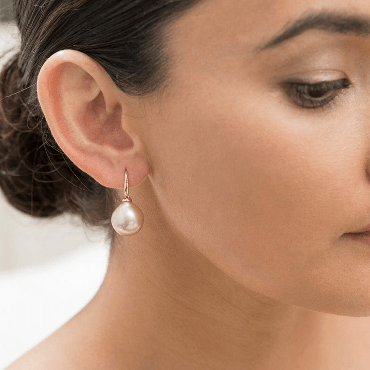 Ikecho Pearl Earrings Ikecho Classic Edison Hook Earrings Ikecho Classic Edison Hook Earrings Brand