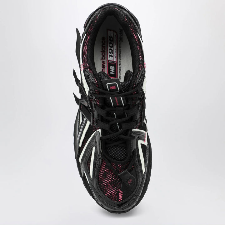 New Balance - Sneakers 1906A black/pink