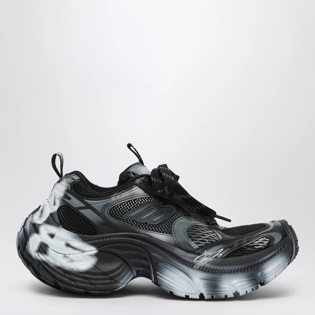 Balenciaga - White/black 6XL sneakers with spray details Brand Apparel &amp; Accessories > Shoes 42 IT