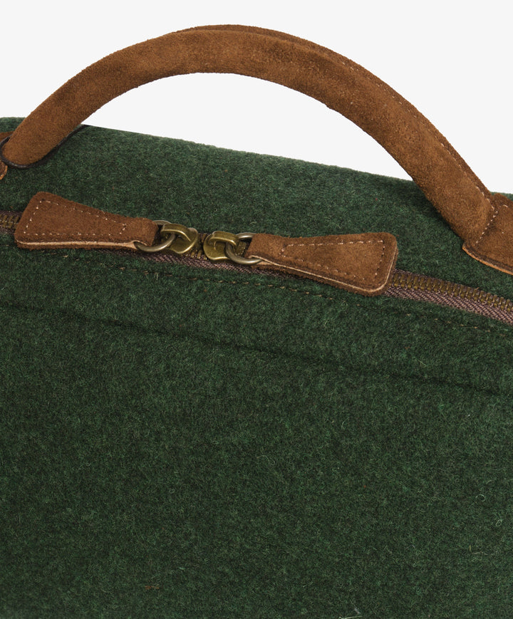 My Style Bags Personalised Berkeley Felt Beauty Case – Green Brand Beauty Case