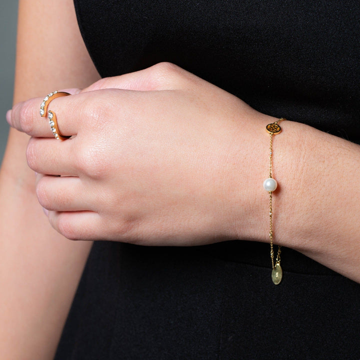 Georgini Bracelet Georgini Red Carpet Globe Pearl Bracelet Gold Brand